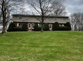 4305 S Main St, Akron, OH 44319