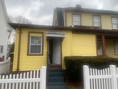 79 1st St Photo 1