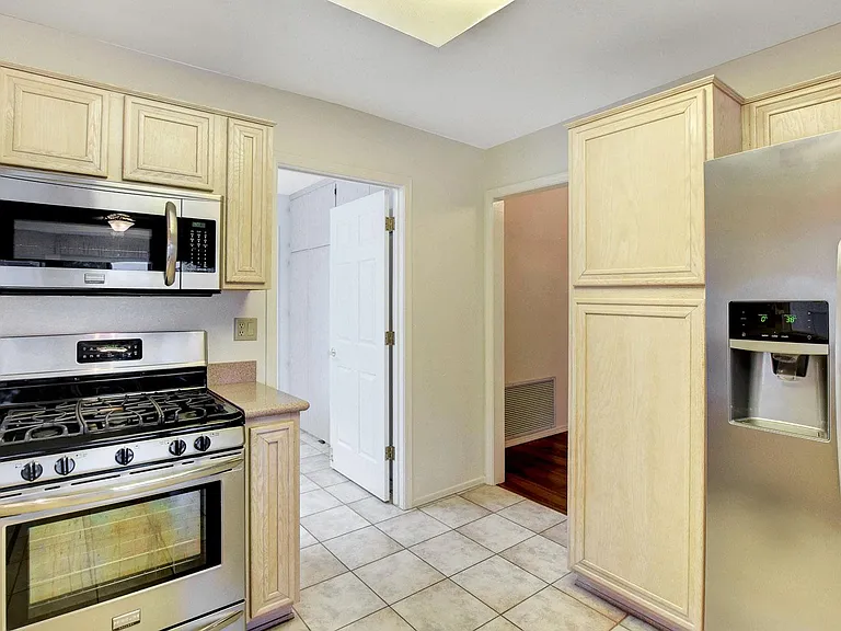 3032 Hidden Treasure Dr — Photo 14