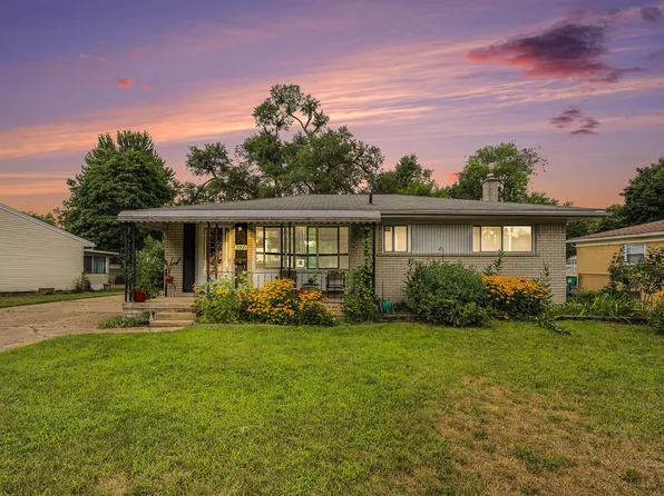 2005 Harmon Ave, Ypsilanti, MI 48198