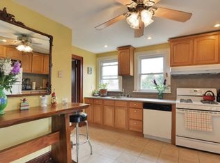 696 Harristown Rd, Glen Rock, NJ 07452