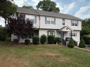24 Troy Meadow Rd, Parsippany, NJ 07054