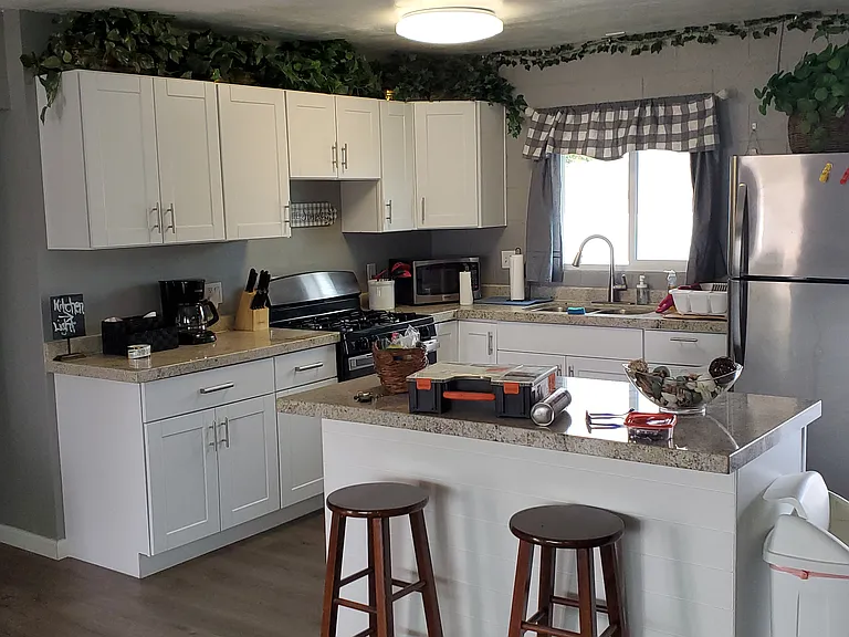 200 Lee Ave — Photo 11