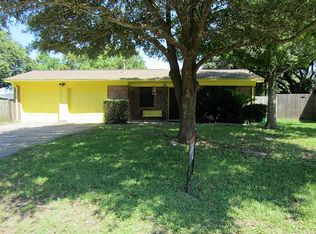 625 Circle Way, Alvin, TX 77511