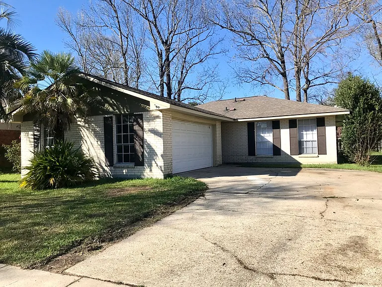 15343 Monica Ave — Photo 10