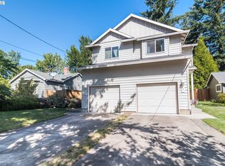 649 NW 1st St, Gresham, OR 97030