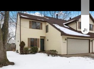 2504 Covington Dr, Champaign, IL