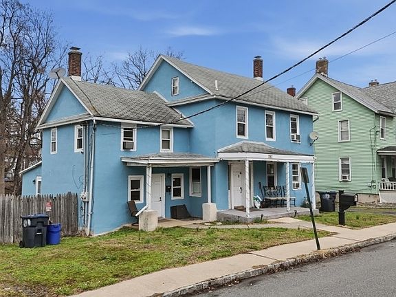 3rd image of 261 W Main St