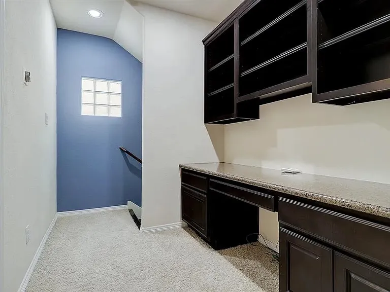 5505 Zoemark Ln — Photo 11
