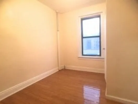 Rented by Bohemia Realty Group | media 9