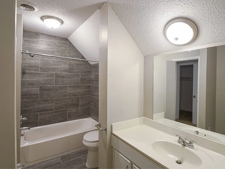 3046 Ridgeway Rd — Photo 11
