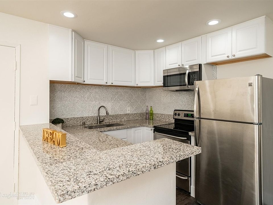 1st image of 3549 Castle Glen Dr Unit 214