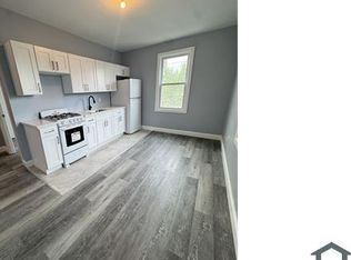 52 Gordon St #3, Staten Island, NY 10304