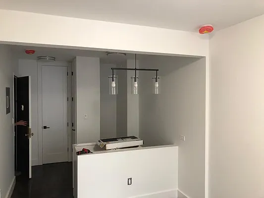 Rented by Augenbaum Realty Corp | media 4