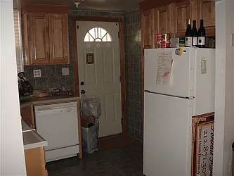 Rented by Aidonis Realty