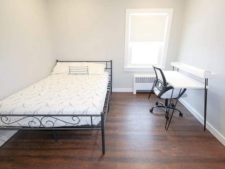 230 Bryant Ave — Photo 142