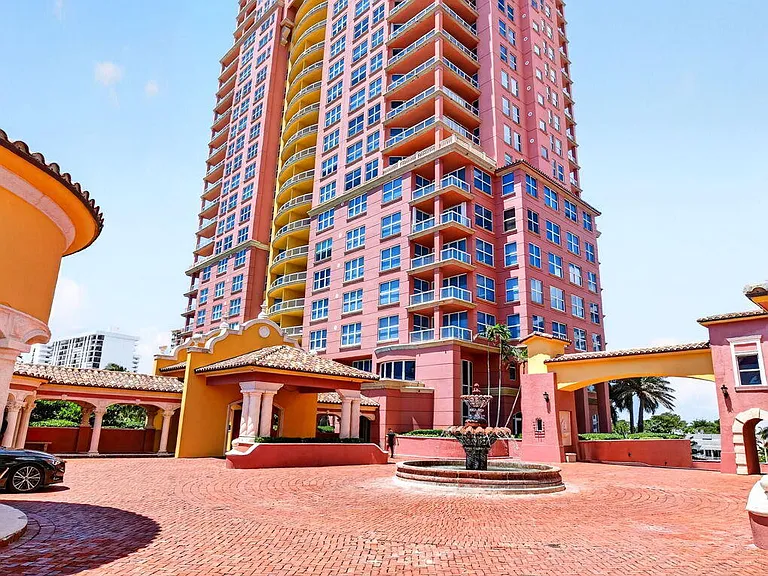 2100 N Ocean Blvd #8-B — Photo 5