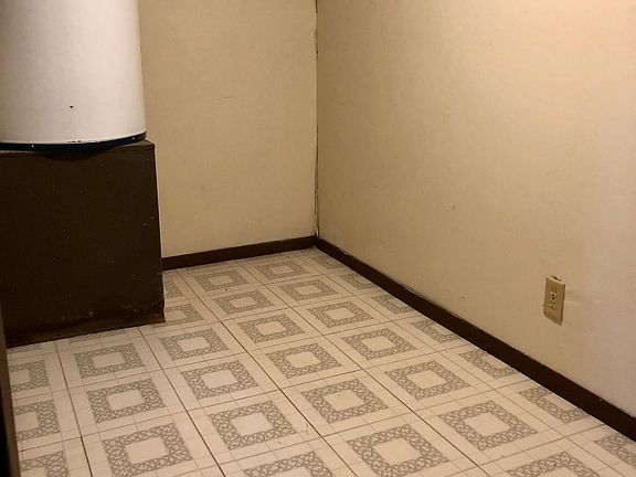 Separate laundry room