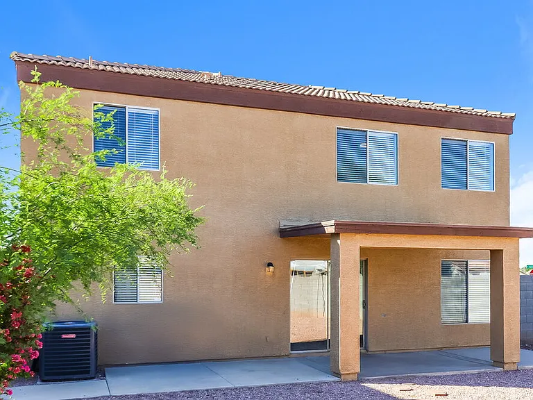 12430 W Valentine Ave — Photo 17