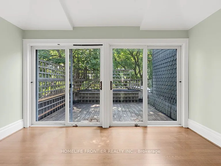 17 Teddington Park Ave W #3 — Photo 17