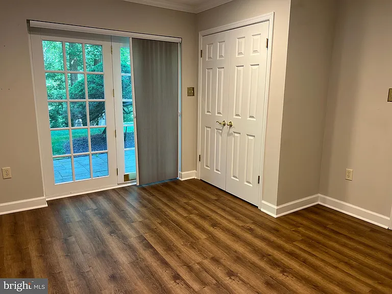 10220 Cedar Pond Dr — Photo 63