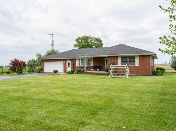 5243 Stone Rd, Sabina, OH 45169