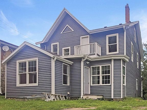 2nd image of 310 Elk St