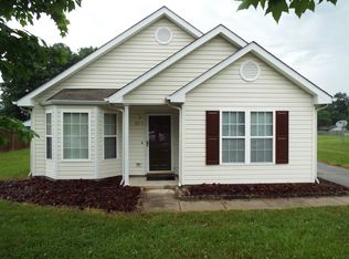 806 Banner Oak Ct, Greensboro, NC 27406
