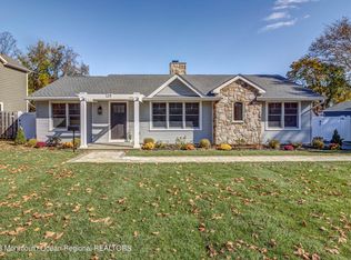 29 Victoria Pl, Red Bank, NJ 07701