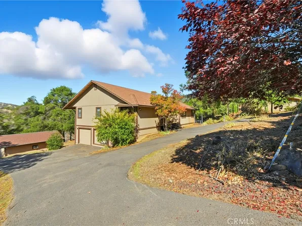 16261 Conestoga Rd, Hidden Valley Lake, CA 95467