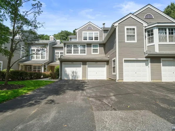 1467 Cornwall Rd, Mahwah, NJ 07430