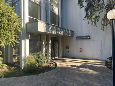 10 Scenic Way APT 213, San Mateo, CA, 94403