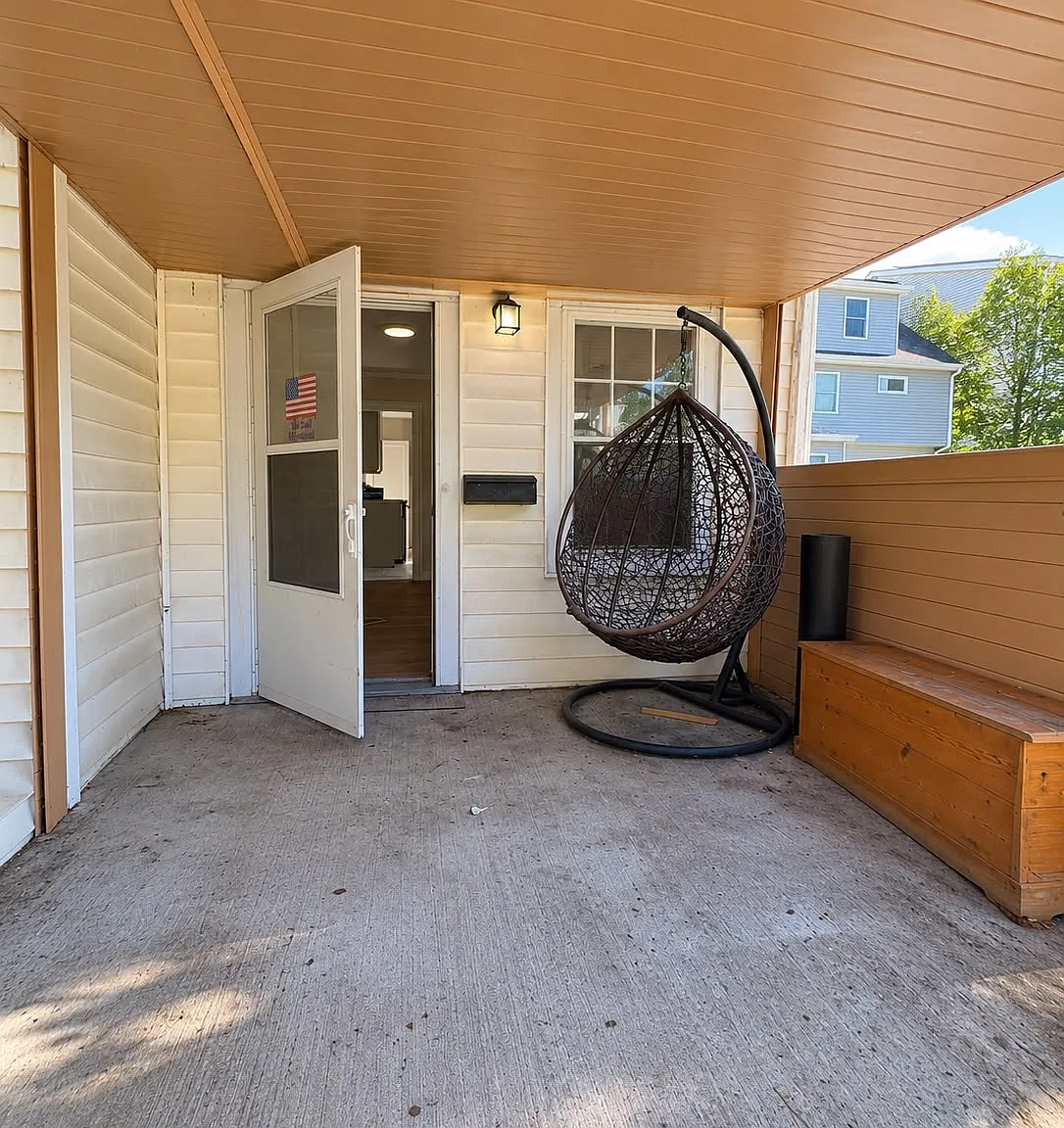 2 bed, 863 sqft, $2,400 — Photo 3