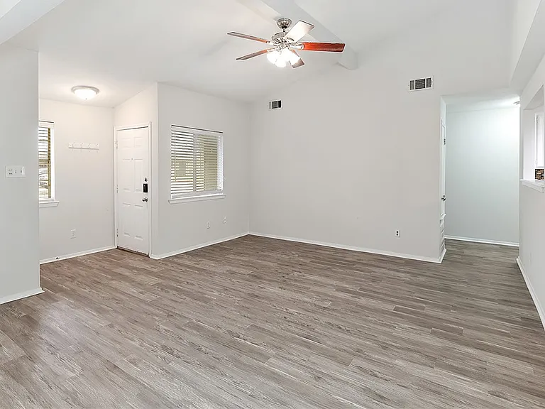 2800 Longmire Dr #53 — Photo 8