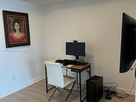 5th image of 4250 Biscayne Blvd APT 1119