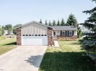 4103 Rolling Hills Dr, Brunswick, OH 44212