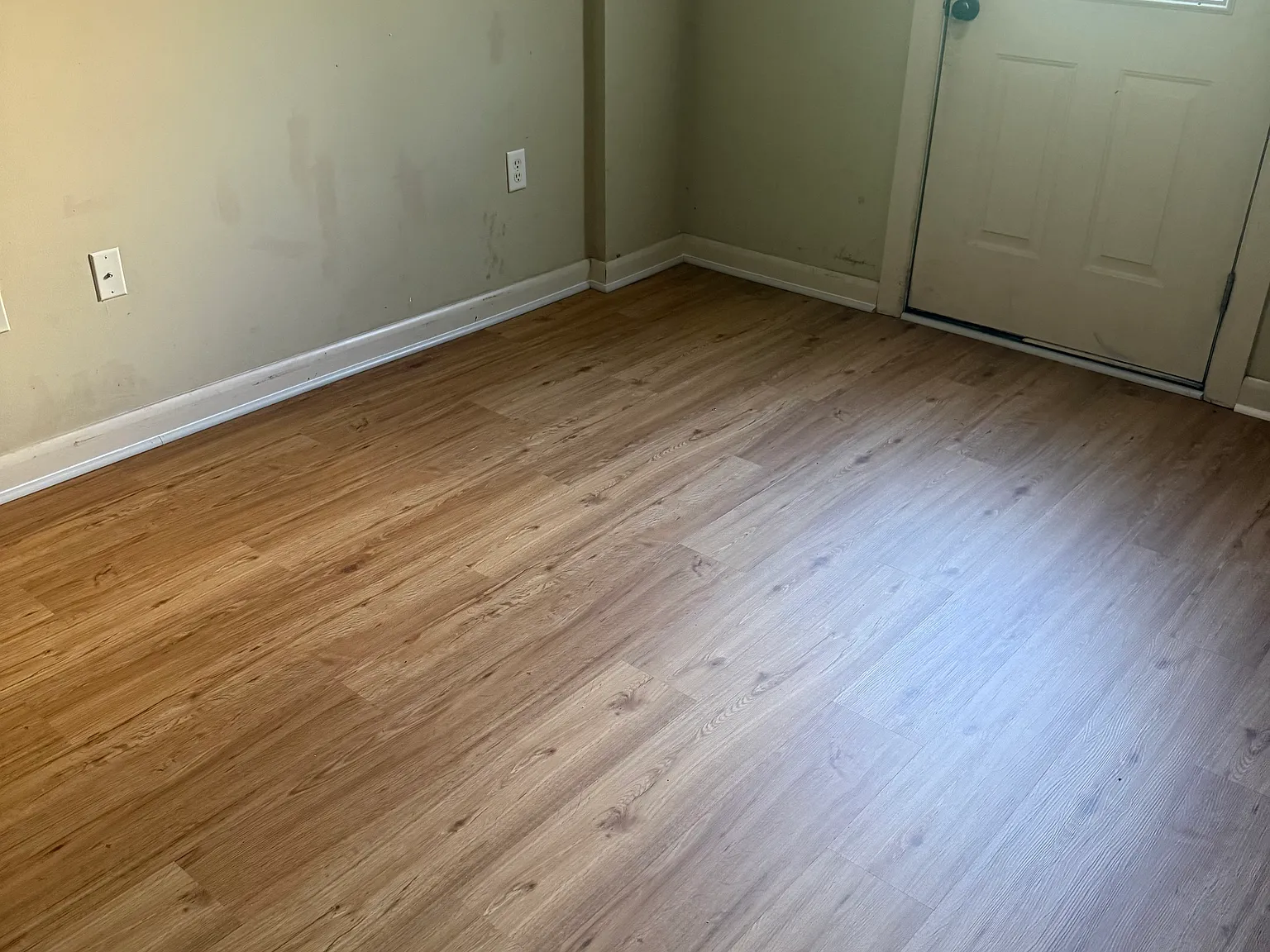 413 S Harrison St — Photo 2