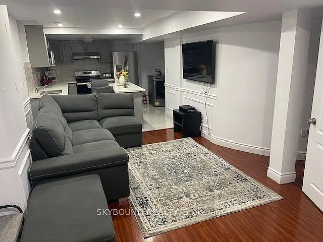 3 bed, $2,800 — Photo 2