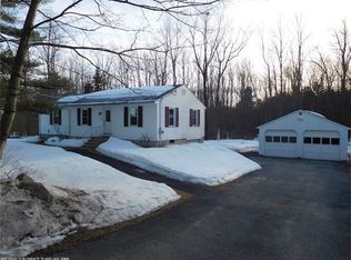 632 W Auburn Rd, Auburn, ME 04210