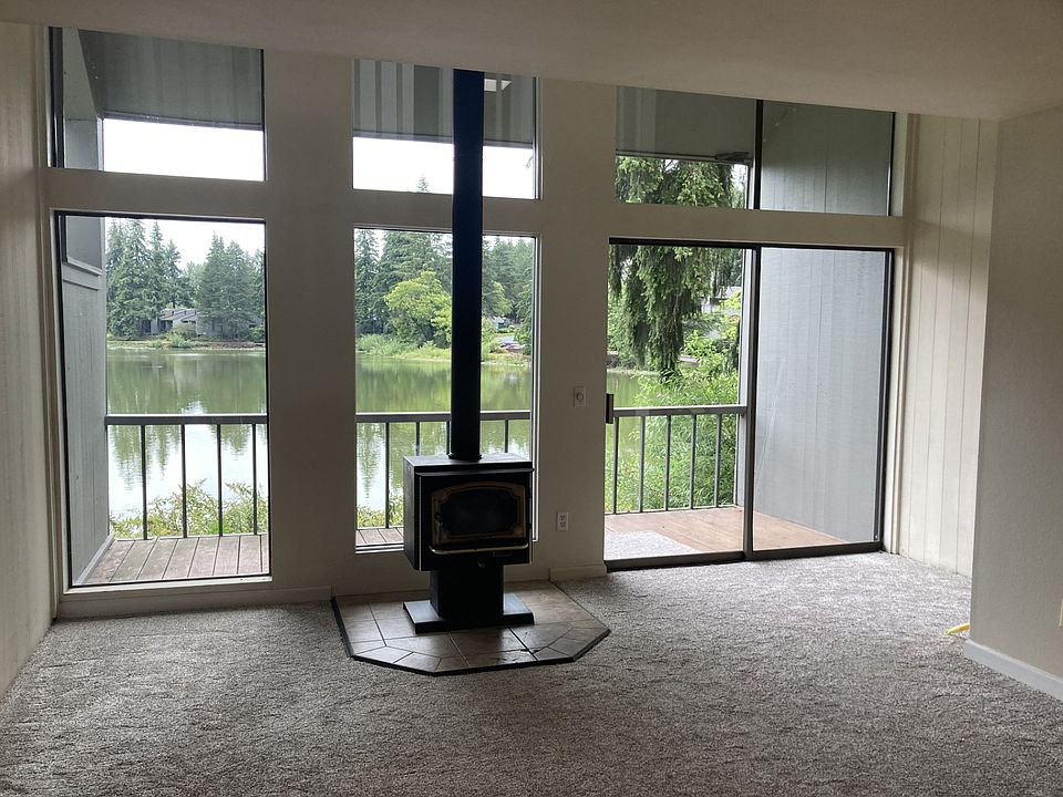 Living room looking out at Swan Lake