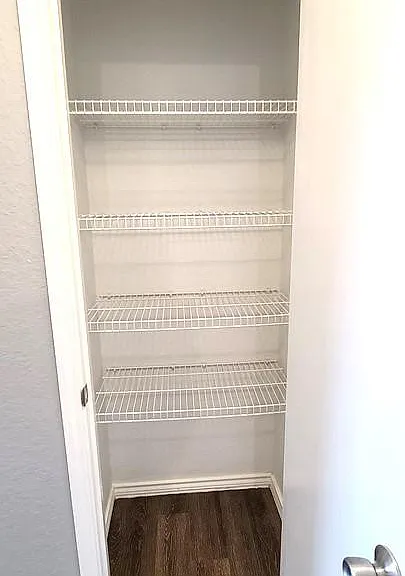 8506 Adams Hill Dr — Photo 26