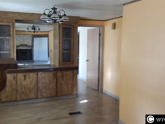 3rd image of 680 Jefferson St