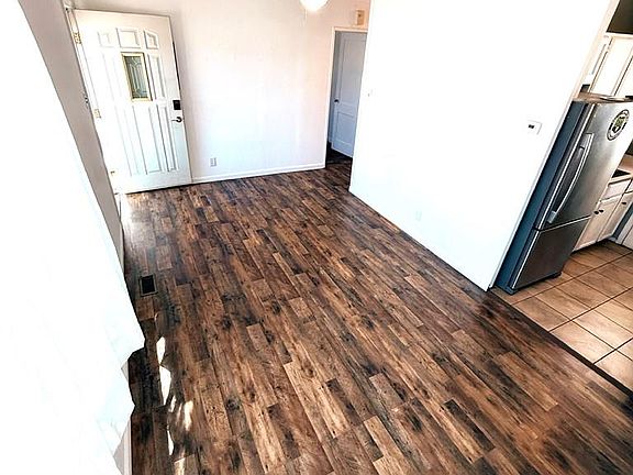 3rd image of 1724 Morrison Ave