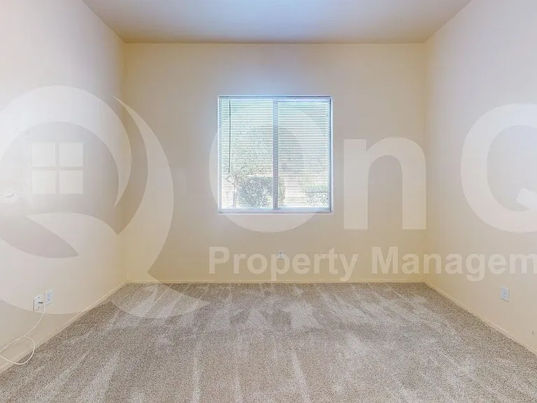 1230 N Golden Palomino Pl — Photo 22