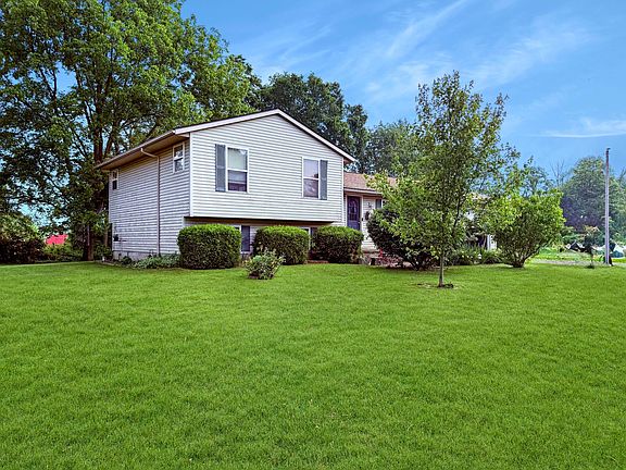 2nd image of 4890 Township Road 138 NW