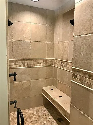 1515 E Maxwell Ln — Photo 6