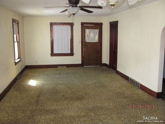 4th image of 254 Des Moines Ave