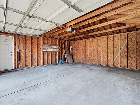 4th image of 532 Clayton Rd
