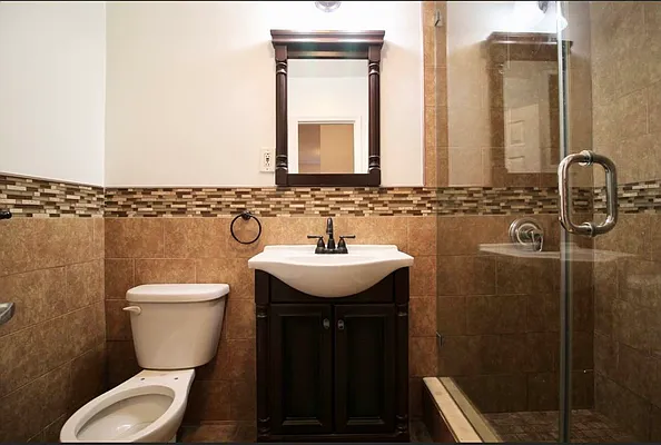 Rented by Hagstrom Management Inc | media 20