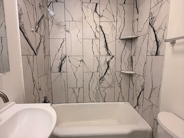 142 Carver St #2 — Photo 5